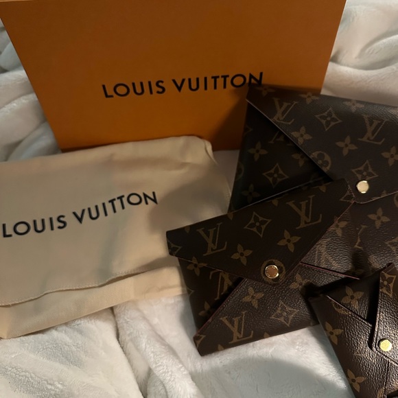 Classic Louis Vuitton Kirigami Set - Picture 1 of 16